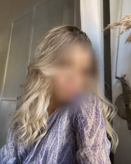 Katja, 20