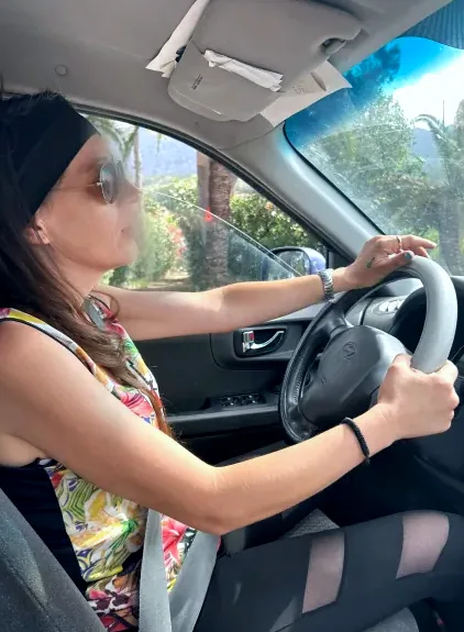 Olivia, 39
