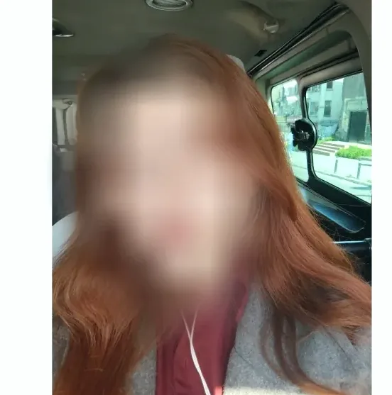 Sofia, 27
